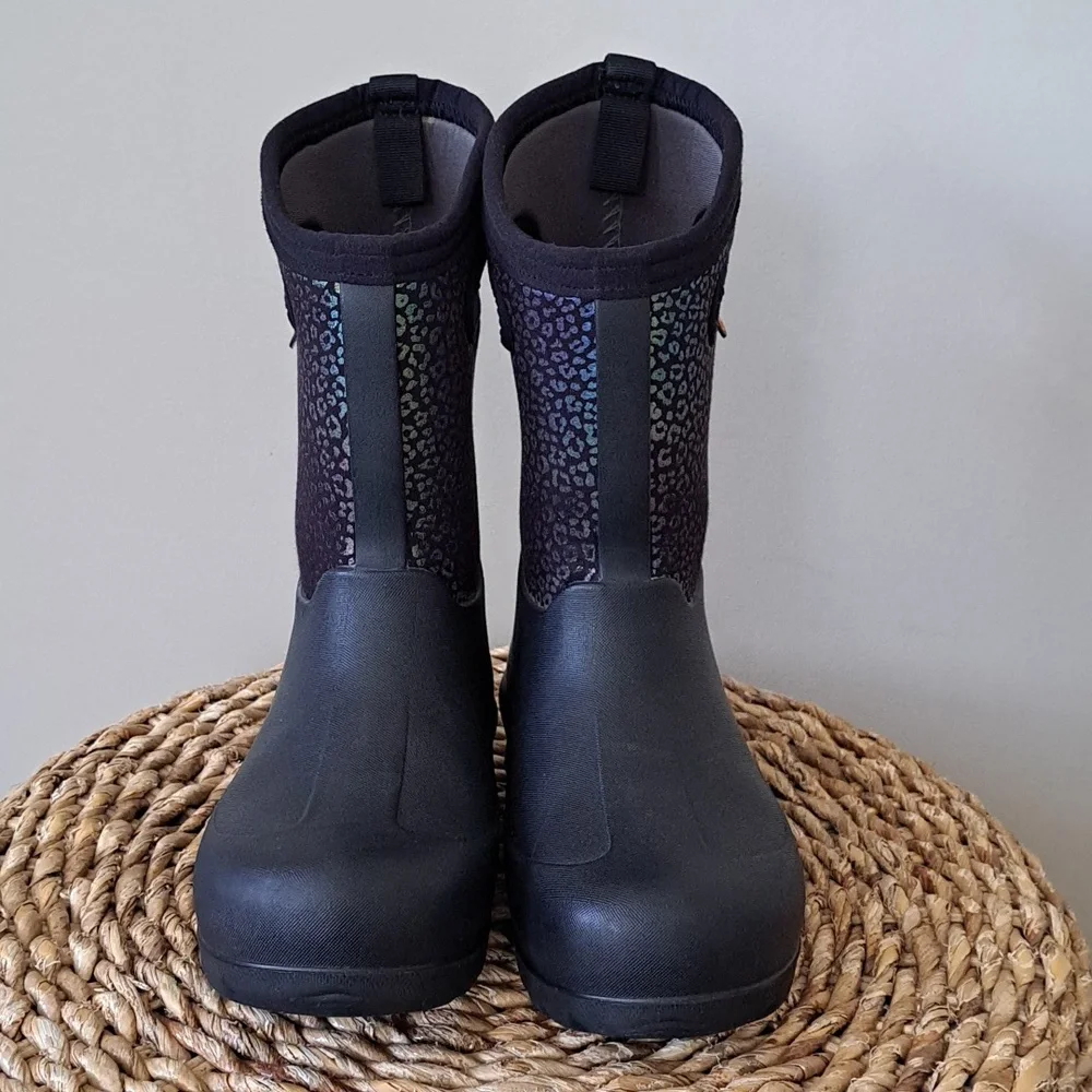 BOGS Girls Neoclassic‎ Winter/Snow/Rain Waterproof/Insulated Print Black Boots 2